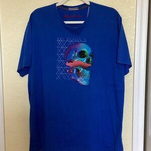 Robert Graham Blue Multicolor Skull Tee